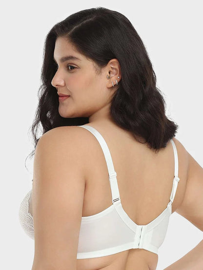 Scalloped Lace Underwire Bra for Fuller Busts