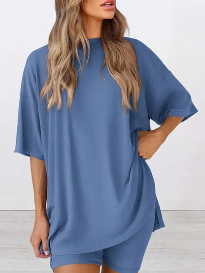 Women’s Casual Oversized 2-Piece Set – Crewneck Top & Split Hem Design