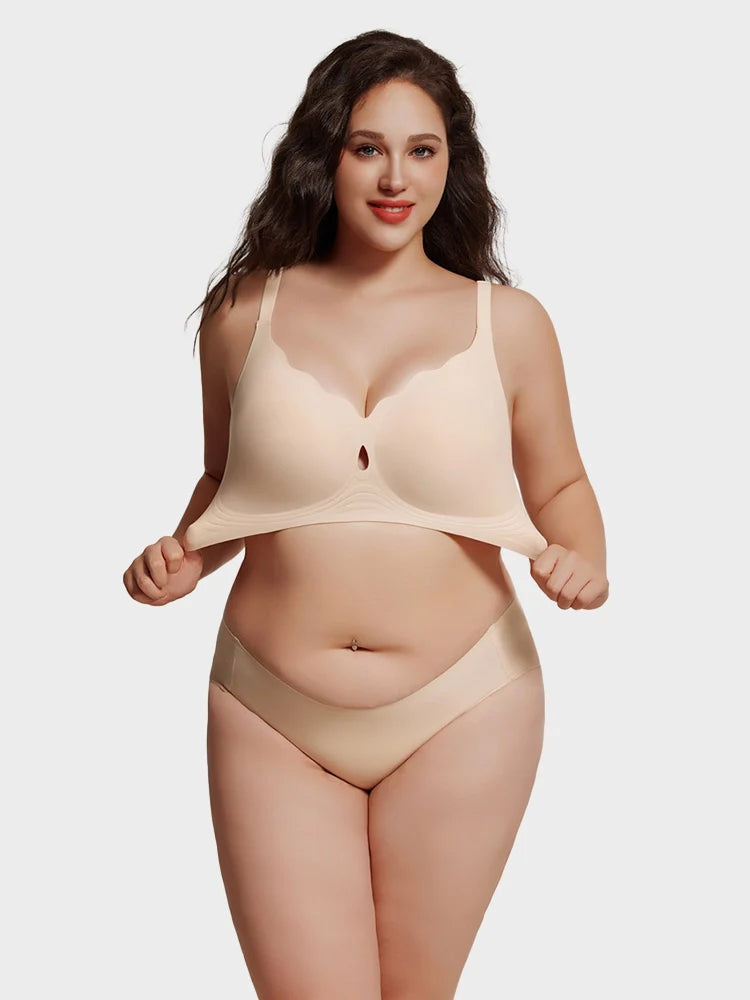 Plus Size Seamless Wireless Full Coverage Bra for Women – Scalloped Neck Soft Lift Comfort Bra